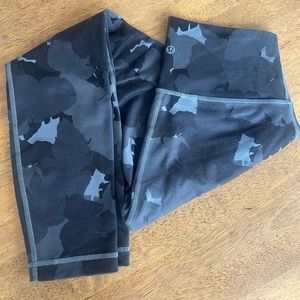 Lululemon leggings 4-6